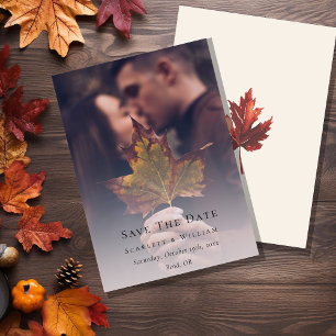 Einfaches Minimal Fall Leaf Cream Wedding Foto Save The Date
