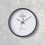 Einfaches Minimal-White-Logo für Unternehmen Uhr<br><div class="desc">Erhöhen Sie die Präsenz Ihrer Marke und verließ Sie mit unserer personalisierten Uhr ein unauslöschliches Zeichen. Es ist mehr als nur ein Zeitmesser, es ist ein Symbol für das Engagement, die Professionalität und das Engagement Ihres Unternehmens, jede Sekunde zählen zu lassen. Mit dieser außergewöhnlich personalisierten Uhr können Sie Ihre Marke...</div>