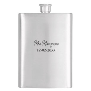 einfaches minimales Monogramm Frau Herr Name Datum Flachmann