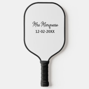 einfaches minimales Monogramm Frau Herr Name Datum Pickleball Schläger
