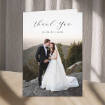 Einfaches Minimalistisches, elegantes Skript Viele Dankeskarte<br><div class="desc">Einfache Minimalistische Elegant Script Vielen Dank Hochzeitskarte. Klassisch und formell. Personalisiert Dankeschön. Bearbeitbare Vorlage. Laden Sie einfach Ihre Fotos hoch,  um die Bilder zu ändern.</div>