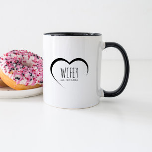 Einfaches Modernes Ehefrauchen Festgelegtes Datum Tasse