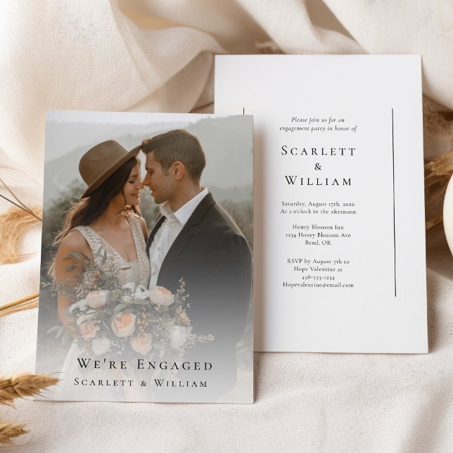 Einfaches, modernes Elegantes Foto Wir sind Verlob Einladung (Von Creator hochgeladen)