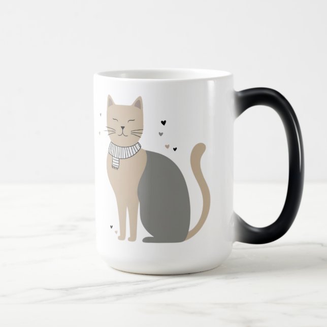 Einfaches niedliches Katzenmiedetier mit Valentini Verwandlungstasse (Rechts)