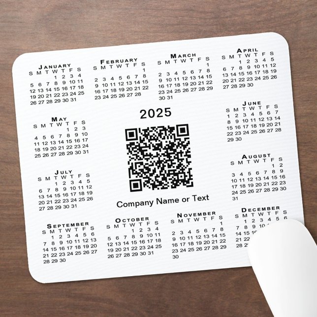 Einfaches QR-Code für 2025-Kalender in der Geschäf Mousepad (Simple 2025 Calendar Business QR Code on White Mouse Pad in situ)