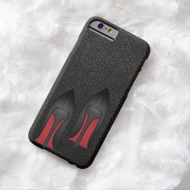 Einfaches Rot erreicht Stilette auf schwarzem Case-Mate iPhone Hülle (Beispiel)
