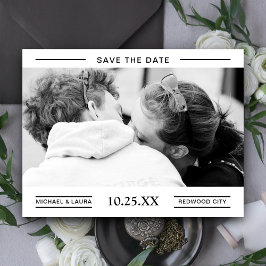 Einfaches Schwarz-Weiß-Foto Save the Date Ankündigungspostkarte