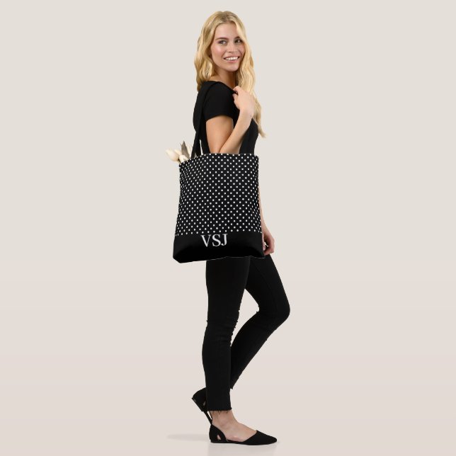 Einfaches Schwarz-Weiß-Punkte-Monogramm Tasche (Am Model)