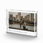 Einfaches, stylisches Foto für den Ehegedächtnisha<br><div class="desc">Passen Sie Ihre Hochzeitsfeiern und Ihre Hochzeitsfeier an. © Gorjo Designs. Made for you via Zazzle Plattform. // Sie suchen passende Artikel? Andere Schreibwaren aus dem Set, die im Bereich "Sammlungen" meines Ladens erhältlich sind. // Hinweis: Foto wird nur als Platzhalter verwendet. Sie müssen vor der Bestellung/dem Druck Ihr eigenes...</div>