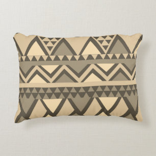 Einfaches Tribal Art Pattern Brown Dekokissen