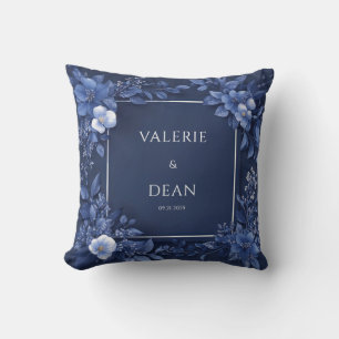 Einfarbig marineblau florale skulpturale Quadrate Kissen