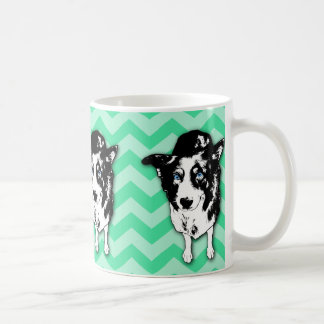 Einfarbige grüne Zickzack Grenzcollie-Tasse Kaffeetasse