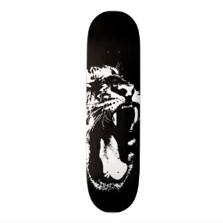 Einfarbiger Tiger Skateboard