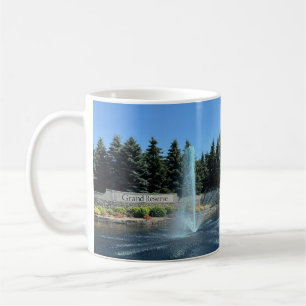 Eingang zur Grand Reserve Coffee Tasse