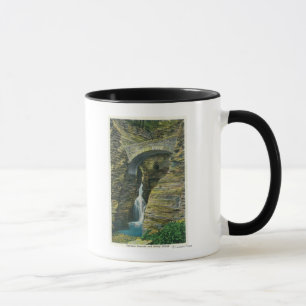 Eingangs-Kaskaden-und Wache-Brücken-Ansicht Tasse