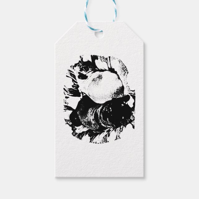 Eingehüllte Wärme, Mops-Paar Geschenkanhänger (Vorderseite)