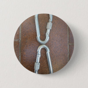 Eingeklemmt: Design der Stahlkarabiner-Verriegelun Button