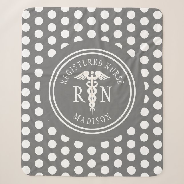 Eingetragenes graues Monogramm des Nurse-Abschluss Sherpadecke (Vorderseite)