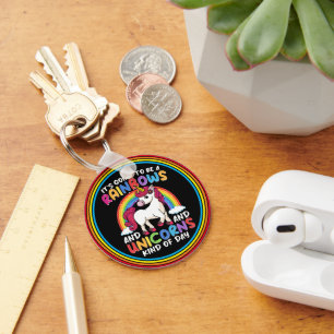 Einhorn Niedliche Whimsical Funny Rainbows und Ein Schlüsselanhänger
