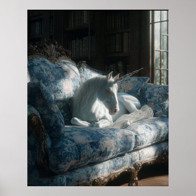 Einhorn ruht auf floralem Sofa Poster (Vorne)