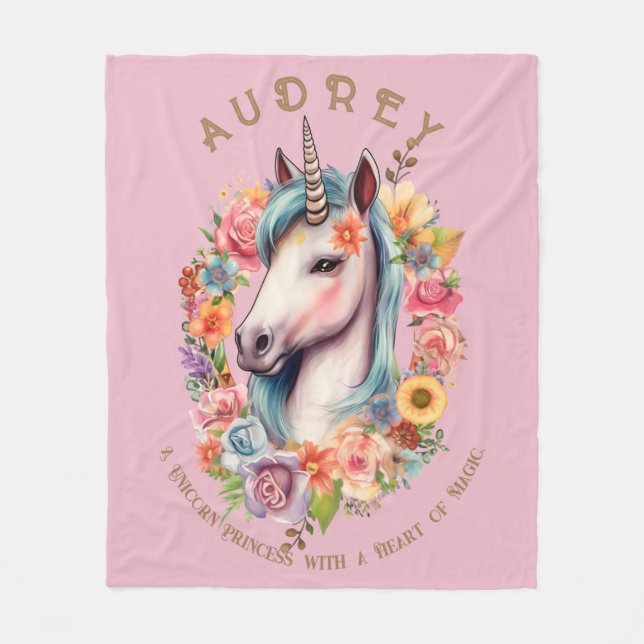 Einhorn und Blumenkranz Fleecedecke (Vorderseite)