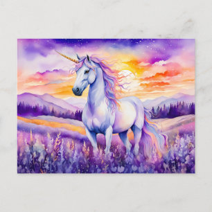 Einhorn unter dem regenbogenfarbenen Sonnenunterga Postkarte