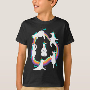 Einhorn Yoga Sonnengruß Posen Regenbogen Meme T-Shirt