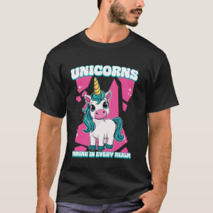 Einhörner, die in jedem Reich leuchten Einhorn T-Shirt