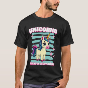 Einhörner, die in jedem Reich leuchten Einhorn T-Shirt