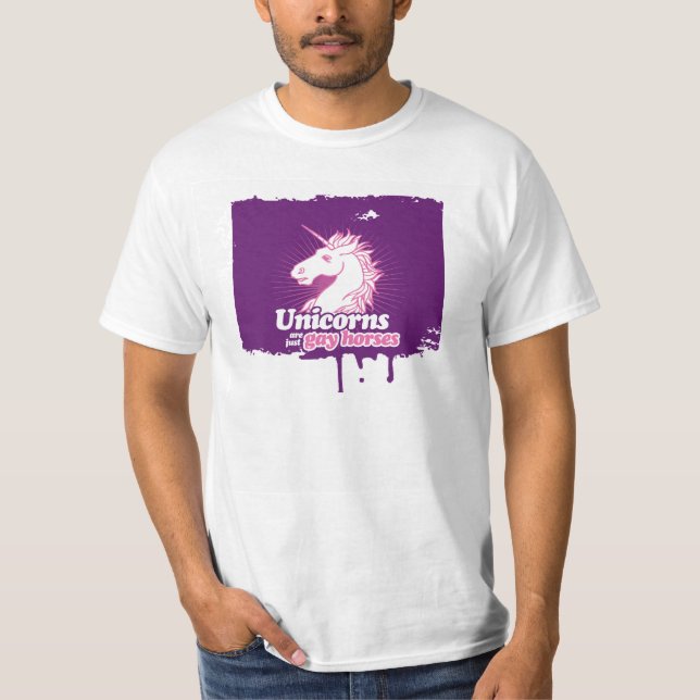 EINHÖRNER SIND GERADE HOMOSEXUELLE PFERDE --.png T-Shirt (Vorderseite)