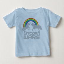 Einhornkriege mit Regenbogen