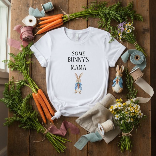 Einige Bunny's Mama Peter Rabbit Babydusche Tri-Blend Shirt (Von Creator hochgeladen)