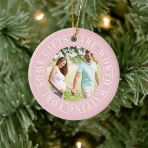 Einige Geschenke Rosa Erwartet Baby Mutterschaft F Keramik Ornament