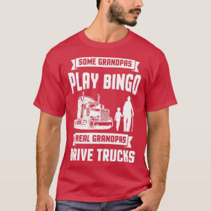 Einige Grandpas spielen Bingo Real Grandpas Drive  T-Shirt