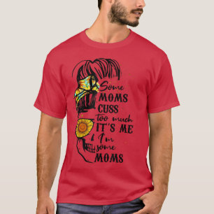Einige Mamas beschäftigen sich mit einem viel zu v T-Shirt