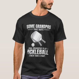 Einige Omas machen ein Nickerchen - Lustiges Pickl T-Shirt