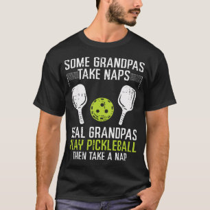 Einige Omas machen ein Nickerchen Wirklich Spielen T-Shirt