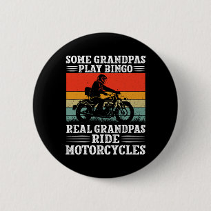 Einige Omas spielen Bingo Wirkliche Omas fahren Mo Button