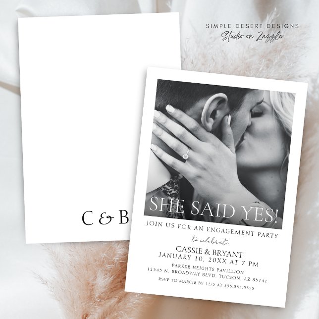Einladung der Moderne Script Foto (Modern Minimalist Black and White She Said Yes Engagement Party Invitation with Photo)