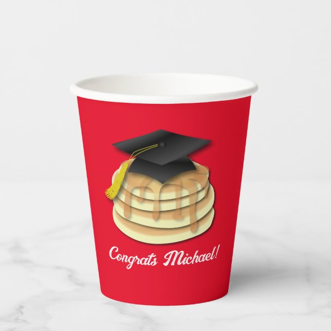 Einladung der Pancake Brunch Graduation Party Pappbecher (Vorderseite)