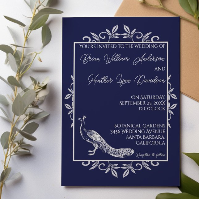 Einladung von Navy Peacock Blühe Hochzeit (Navy Blue Peacock Flourish Wedding Invitation)