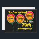 Einladung zum 70. Geburtstag<br><div class="desc">Dieses Design mit seinen festlichen Ballons und seiner bunten Schrift ist ein lustiger Weg, die Leute zu einem SURPRISE Geburtstagsfest einzuladen. Text auf der Rückseite der Einladung ist völlig anpassbar - auf der Vorderseite können Sie das Geburtstagsjahr und den Geburtstagsgast hinzufügen. Sie können mit verschiedenen Papiertypen experimentieren, indem Sie auf...</div>
