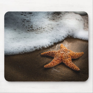 Einsame Starfish auf dem Strand Mousepad