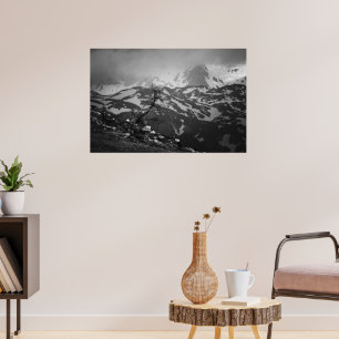 Einsamer Baum mit atemberaubender Aussicht auf die Poster