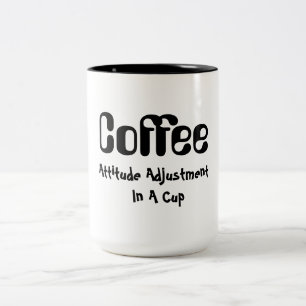 Einstellung der Kaffeegewohnheiten in einer Cup-Sp Zweifarbige Tasse