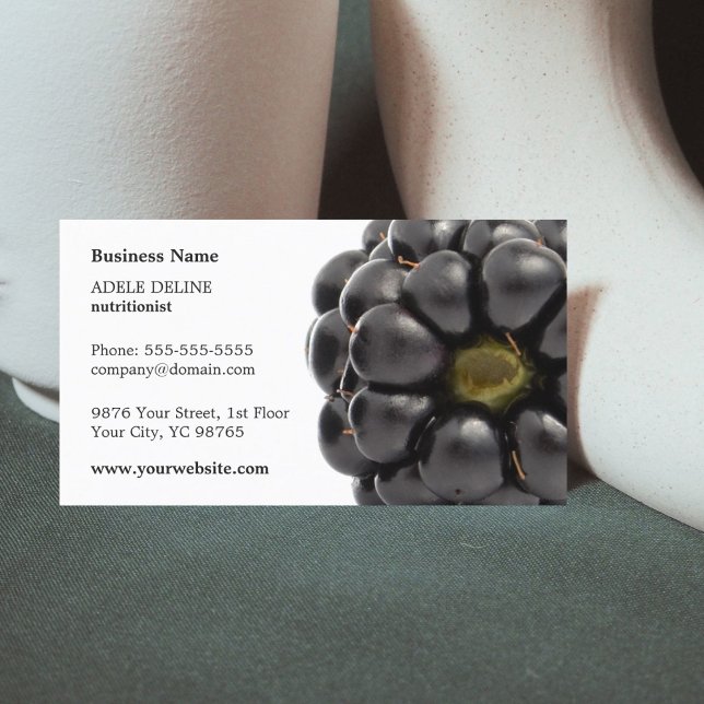 Einzigartig Modern BlackBerry Fruit Nutritionist Visitenkarte (Von Creator hochgeladen)