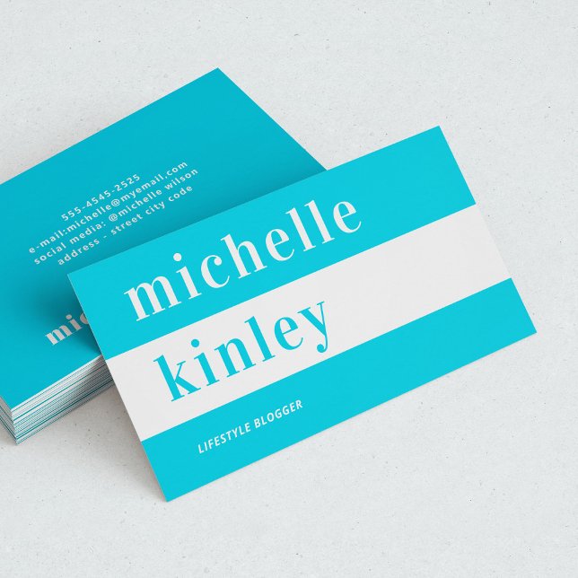 Einzigartige berufliche trendige typografische Ver Visitenkarte (Von Creator hochgeladen)