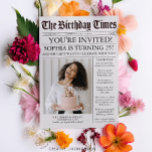 Einzigartige Einladung zur Geburtstagsfeier in der<br><div class="desc">Mit diesem einzigartigen Newspaper Birthday Party Einladung laden Sie alle zum Feiern ein! Fügen Sie der Vorderseite und der Rückseite einfach ein Foto hinzu (oder entfernen Sie das hintere Bild). Ihre Gäste werden Liebe erhalten dieses einzigartige Party laden! Sehen Sie sich unser Video unter YouTube.com/CreativeUnionDesign an, um zu sehen, wie...</div>