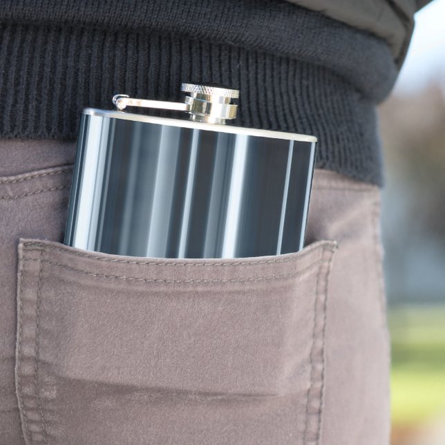 Einzigartiger Barcode Stripes Flasche Flachmann (Beispiel)