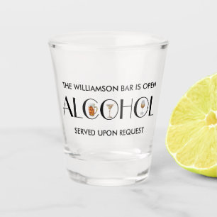 Einzigartiger Bierwein Martini Name Schwarz Schnapsglas